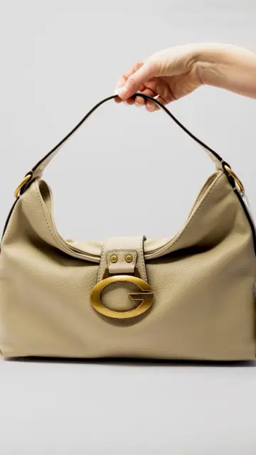 Ogni borsa racconta uno stile 💚
Scegli quella che parla di te.

#styleinspiration #modaitaliana #lookperfetto #bagstyle #fashiondaily